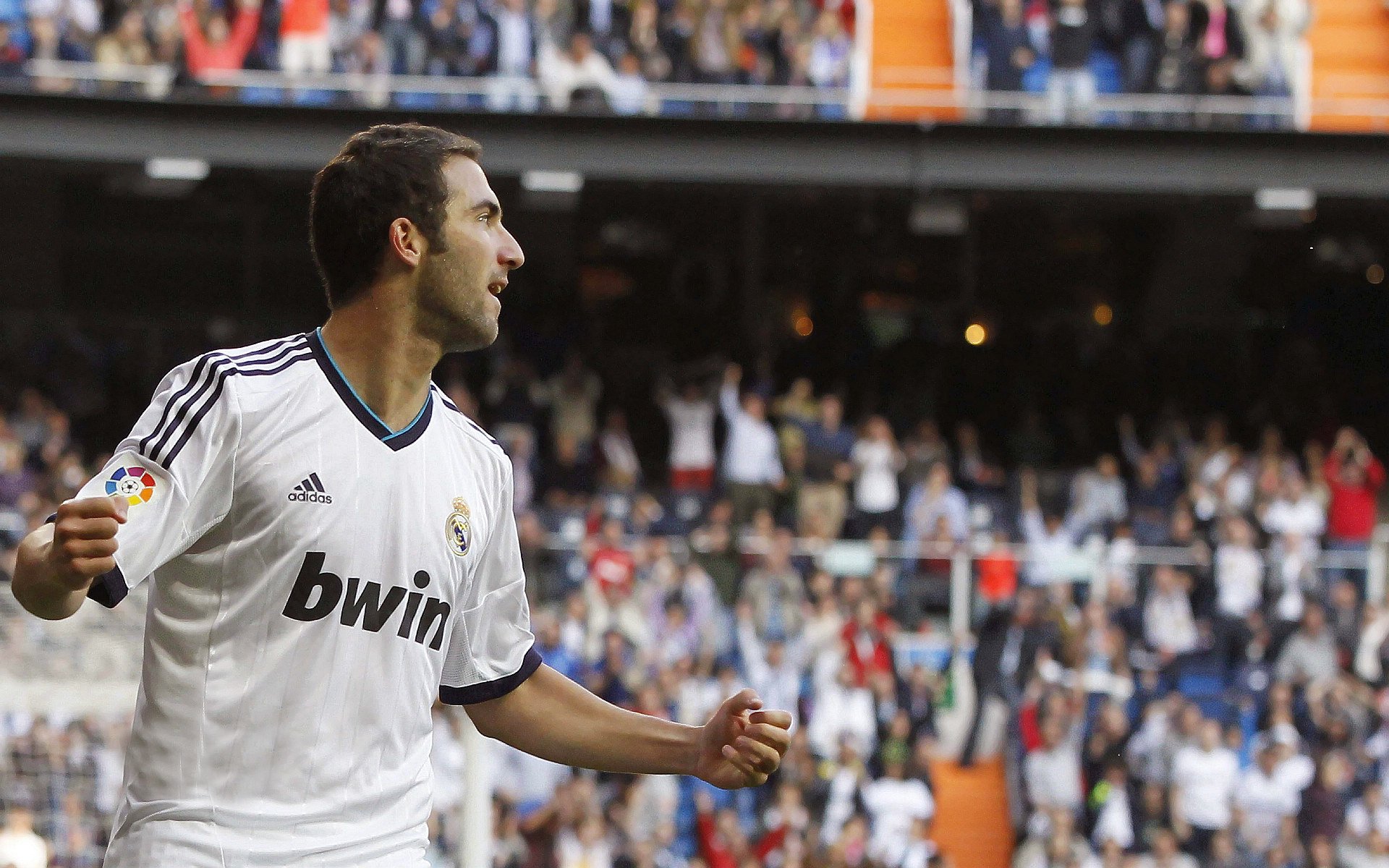 五大联赛是否会吸引更多大学生球员转型，何为五大联赛